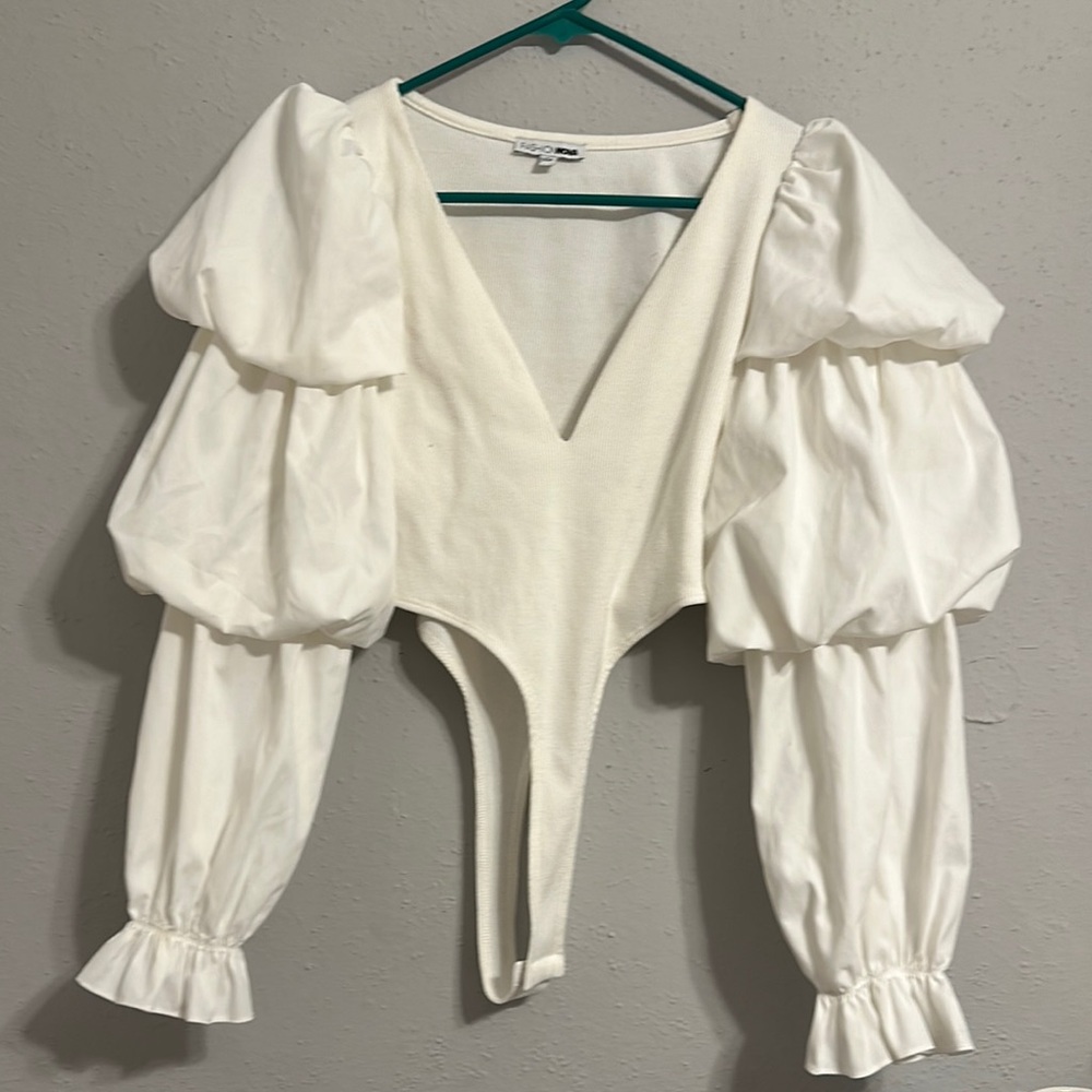 Zara White Asymmetrical Puff Sleeve Bodysuit